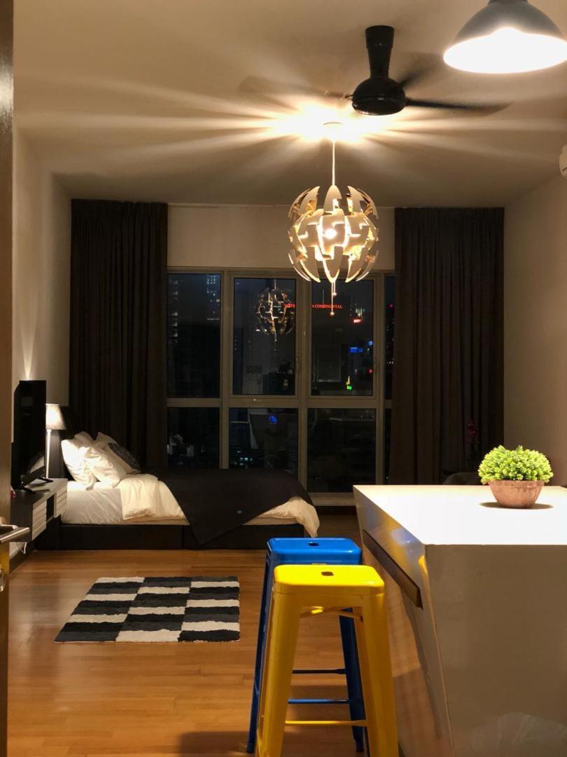 Regalia Exclusive Hostel Κουάλα Λουμπούρ Εξωτερικό φωτογραφία